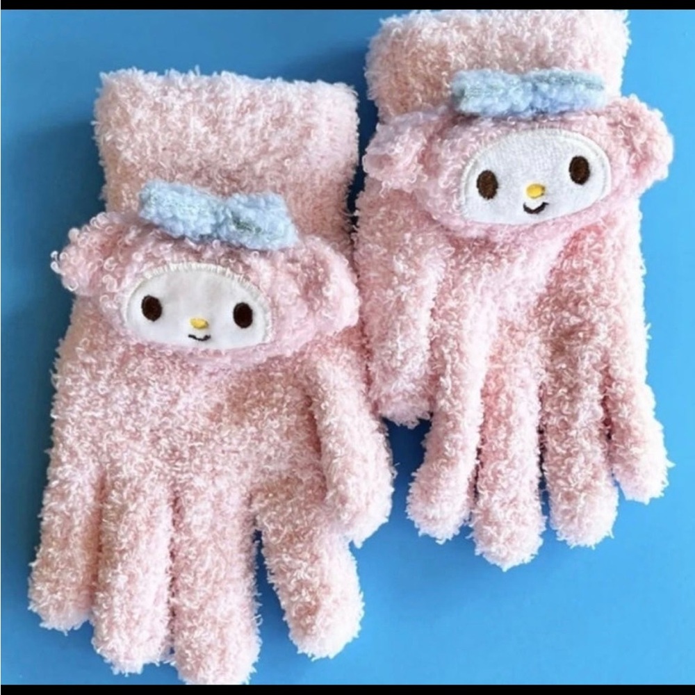 Hello Kitty “My Melody” Soft Plush Gloves